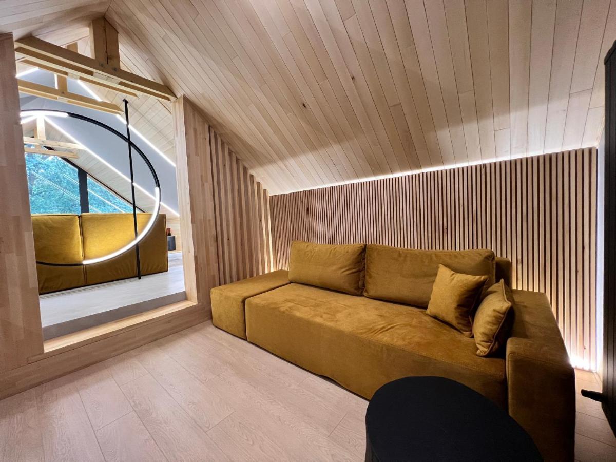 Garden Retreat Junior (Adults Only) Hotel Bran  Bagian luar foto