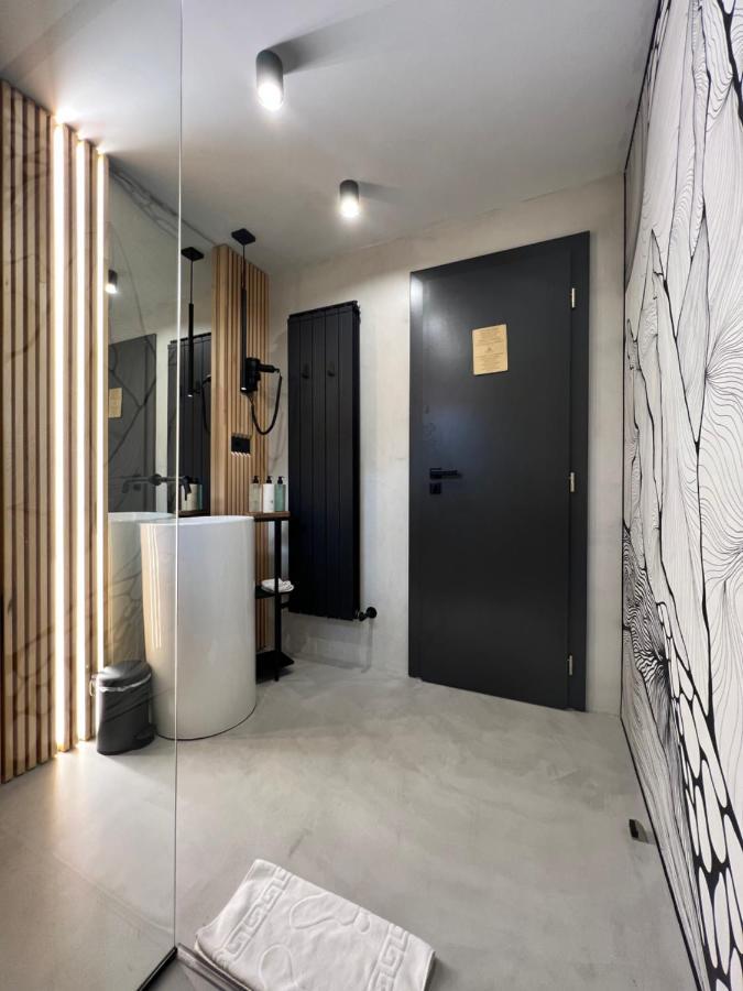 Garden Retreat Junior (Adults Only) Hotel Bran  Bagian luar foto